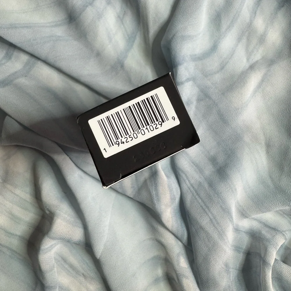 Laura Mercier Real Flawless Foundation - ON1 Silk